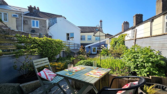 2 Bedroom End Of Terrace House For Sale In Coldharbour, Bideford, EX39