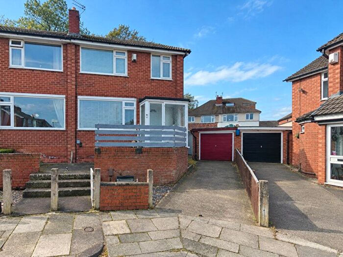 3 Bedroom Detached House For Sale In Croft Drive, Moreton, Wirral, Merseyside, CH46