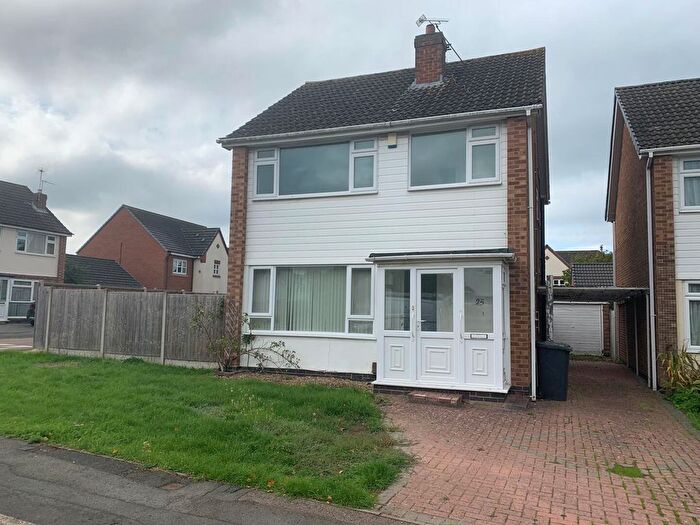 3 Bedroom Property To Rent In Eton Close, Leicester, LE2