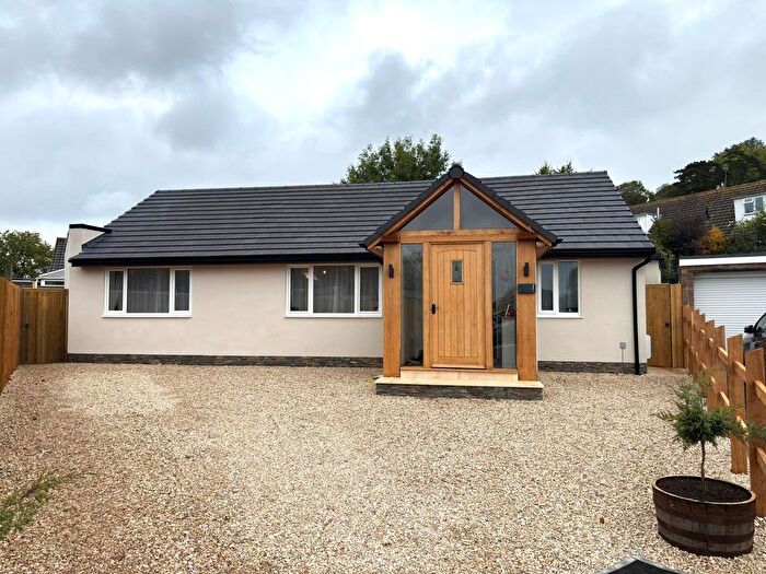 3 Bedroom Detached Bungalow For Sale In Brent Close, Brent Knoll, TA9