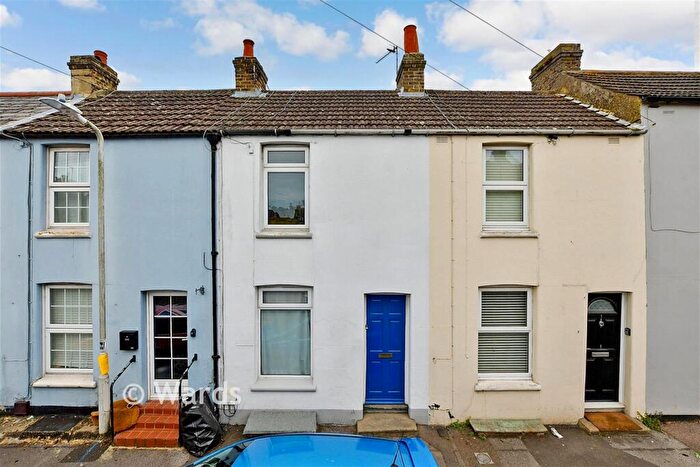 2 Bedroom Terraced House For Sale In Speke Road, Broadstairs, Kent, CT10