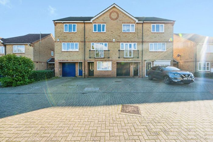 4 Bedroom Terraced House To Rent In Launde, Monkston, Milton Keynes, MK10