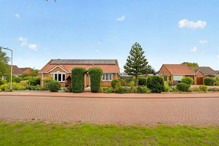 3 Bedroom Detached Bungalow For Sale In Midsummer Gardens, Long Sutton, Lincolnshire, PE12
