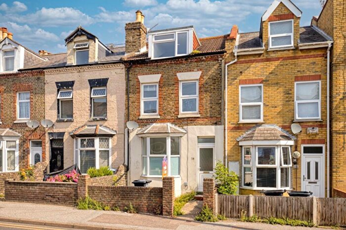 3 Bedroom Terraced House To Rent In Boundary Road, Ramsgate, Kent, CT11