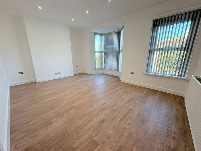2 Bedroom Property To Rent In Pantygwydr Road, Uplands, SA2