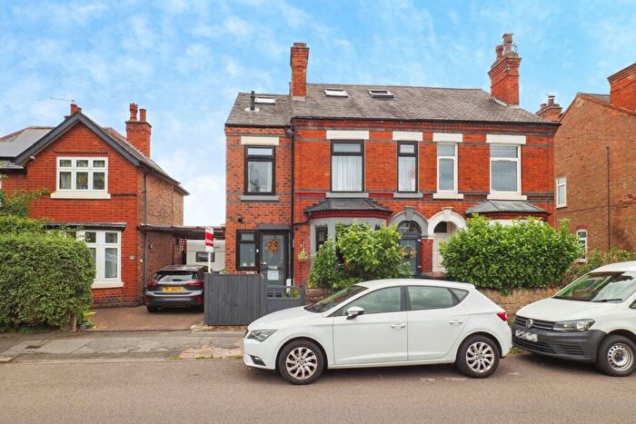 5 Bedroom Semi-Detached House For Sale In Marlborough Road, Beeston, Nottinghamshire, NG9