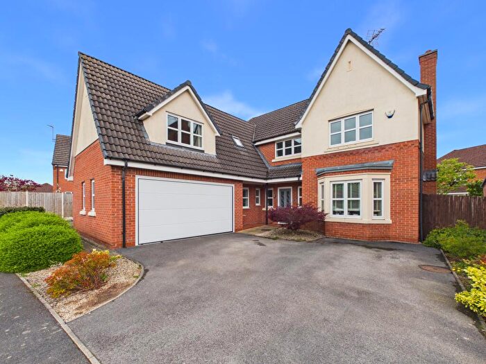 5 Bedroom Detached House For Sale In Coppice End Road, Allestree, DE22