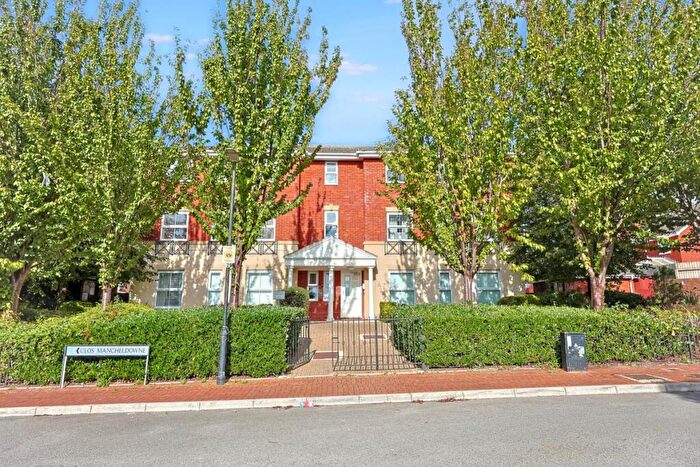 1 Bedroom Apartment For Sale In Heol Broadland, Barry, South Glamorgan, CF62