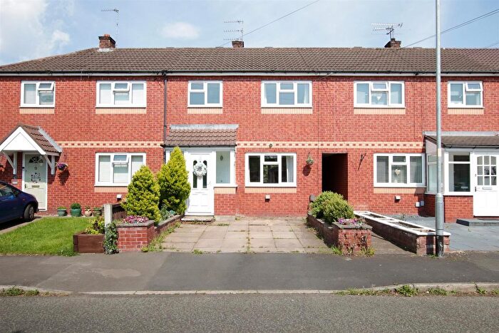 3 Bedroom Terraced House For Sale In Primrose Bank, Bowdon, Altrincham, WA14