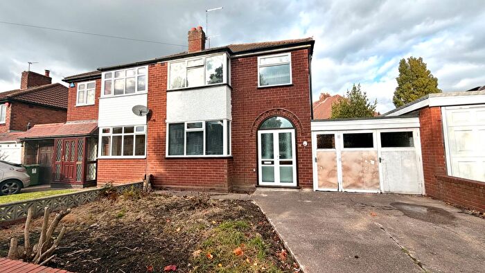 3 Bedroom Property To Rent In Kingsway Road, Wolverhampton, WV10