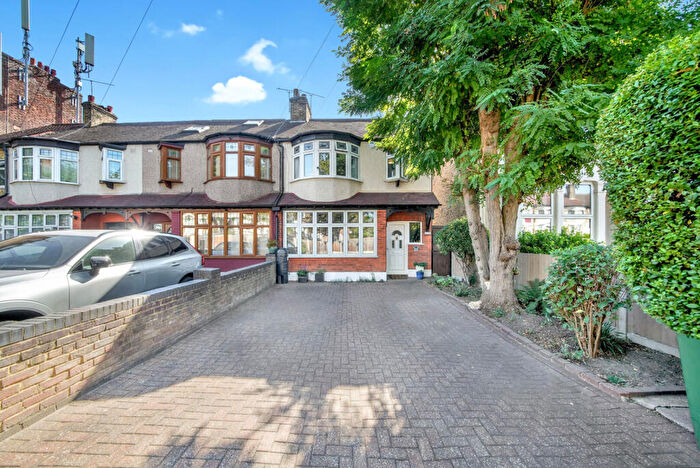 3 Bedroom House For Sale In Bulwer Road, London, E11