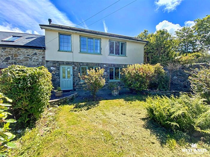 4 Bedroom End Of Terrace House For Sale In Trefin, Haverfordwest, SA62