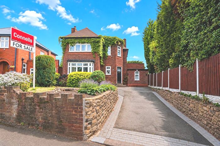 4 Bedroom Detached House For Sale In Haden Park Road, Haden Hill, Cradley Heath, B64