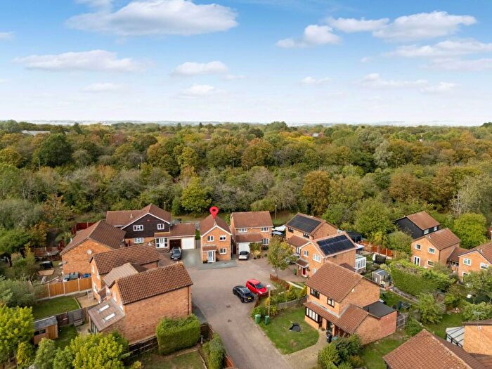 3 Bedroom Detached House For Sale In Byward Close, Milton Keynes, MK14