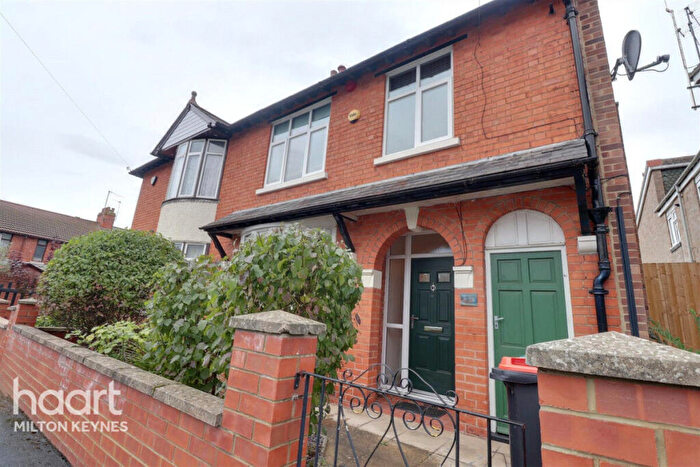 3 Bedroom Semi-Detached House To Rent In Thompson Street, New Bradwell, MK13