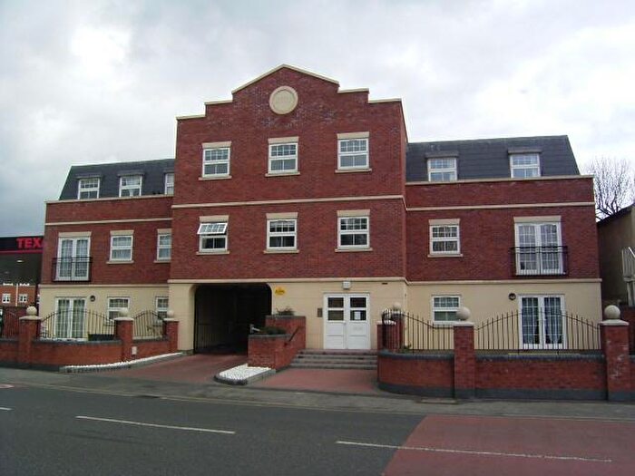 2 Bedroom Flat To Rent In Charlotte Court, Hornchurch, RM11
