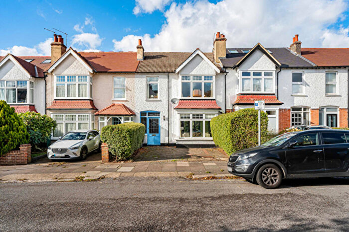 3 Bedroom Terraced House For Sale In Normandy Avenue, Barnet, EN5