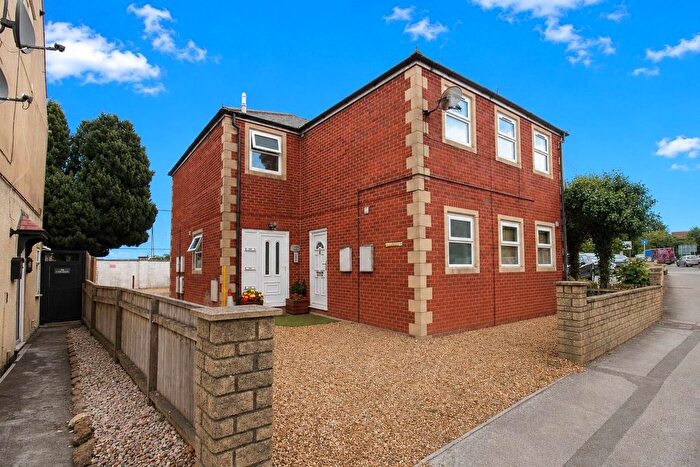 1 Bedroom Flat For Sale In Bradford Court, Bradford Road, BA14