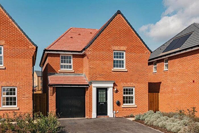 3 Bedroom Detached House For Sale In Wincombe Lane, Shaftesbury, SP7