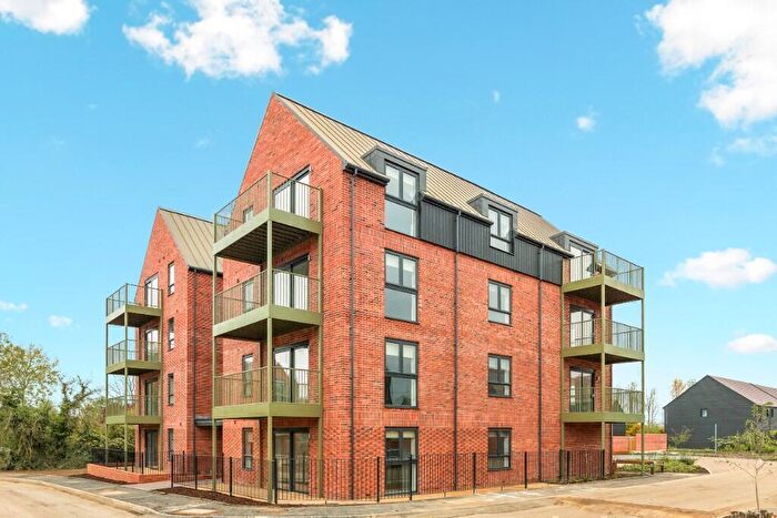 2 Bedroom Flat To Rent In Willow House, Rooks Corner, Shenley Wood, Milton Keynes, MK5