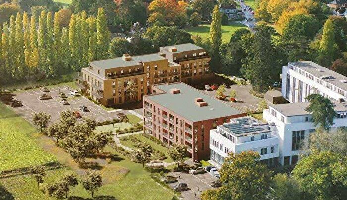 2 Bedroom Apartment For Sale In Willowside House, B Littleworth Road, Esher, KT10
