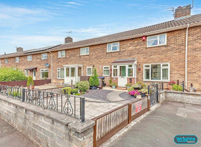3 Bedroom Terraced House For Sale In Almond Grove, Trowbridge, BA14