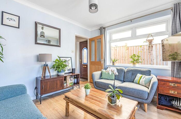 2 Bedroom Semi-Detached House For Sale In Garlands Road, Redhill, RH1
