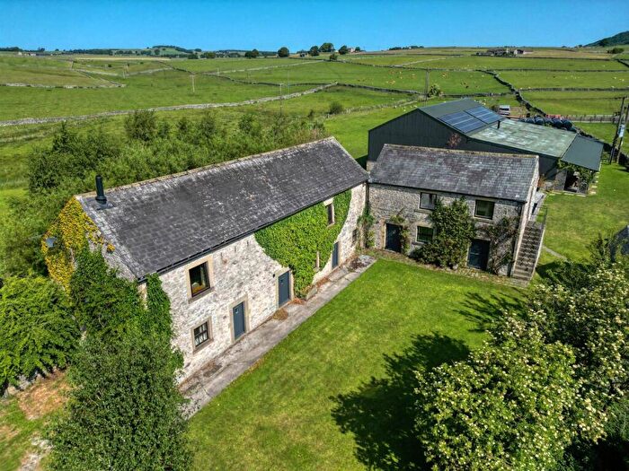 10 Bedroom Barn Conversion For Sale In Peak District Holiday Barn, Wardlow, Derbyshire, SK17