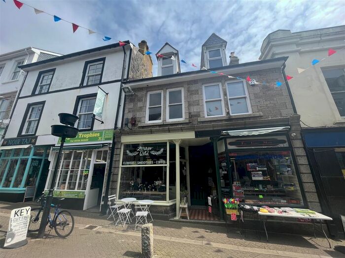3 Bedroom Maisonette To Rent In Causewayhead, Penzance, Penzance, TR18