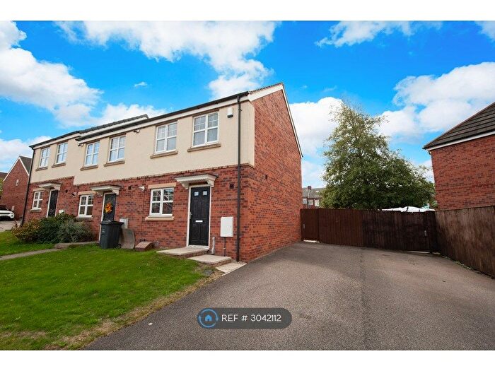 2 Bedroom End Of Terrace House To Rent In Kingsway, Barnsley, S72