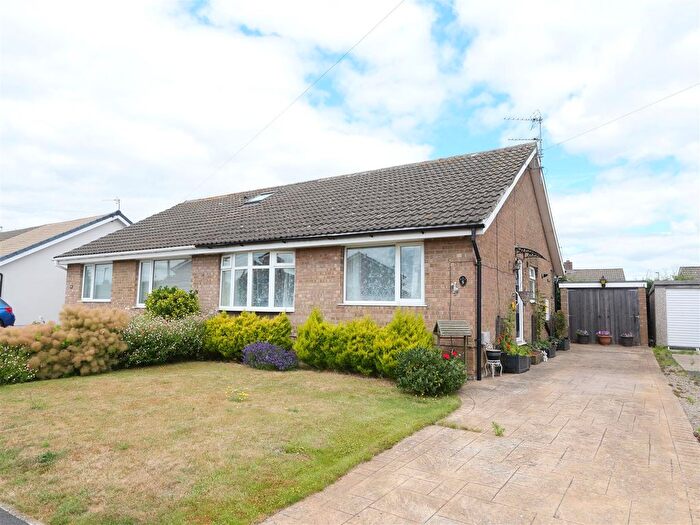 2 Bedroom Semi-Detached Bungalow For Sale In Keble Close, Bishopthorpe, YO23