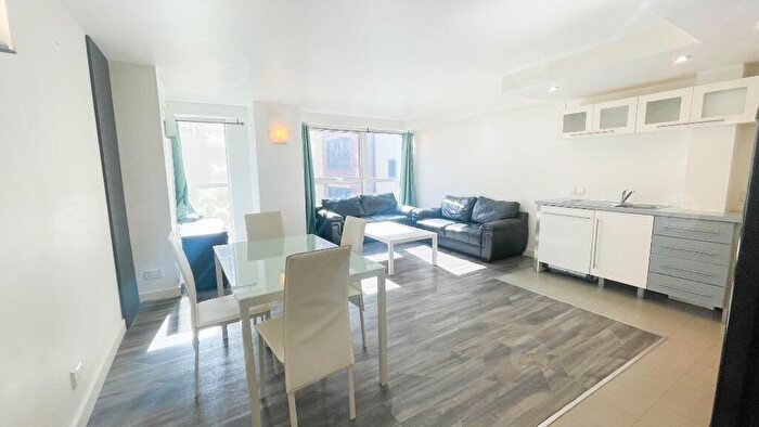 2 Bedroom Apartment To Rent In Queens College Chambers, Paradise Street, Birmingham, B1