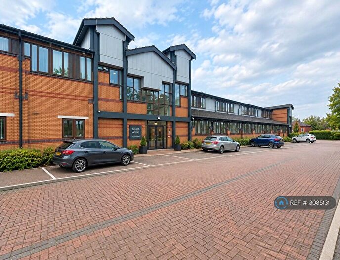 2 Bedroom Flat To Rent In Court House, Bury, BL9