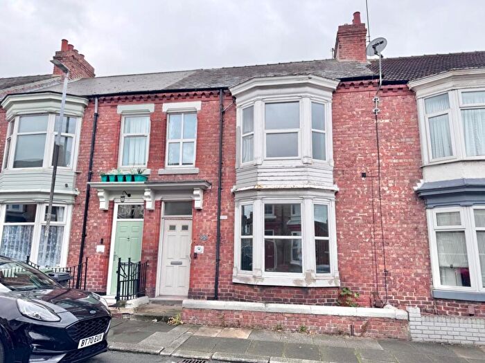 3 Bedroom Terraced House For Sale In Clifton Road, Darlington, DL1