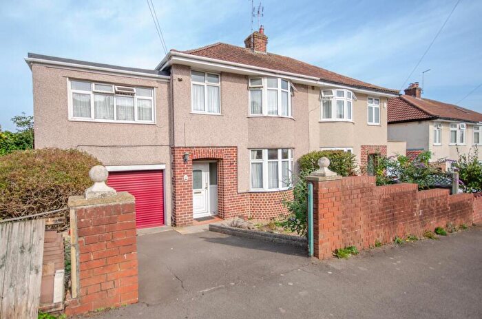 4 Bedroom Semi-Detached House For Sale In Salisbury Road, Downend, Bristol, BS16