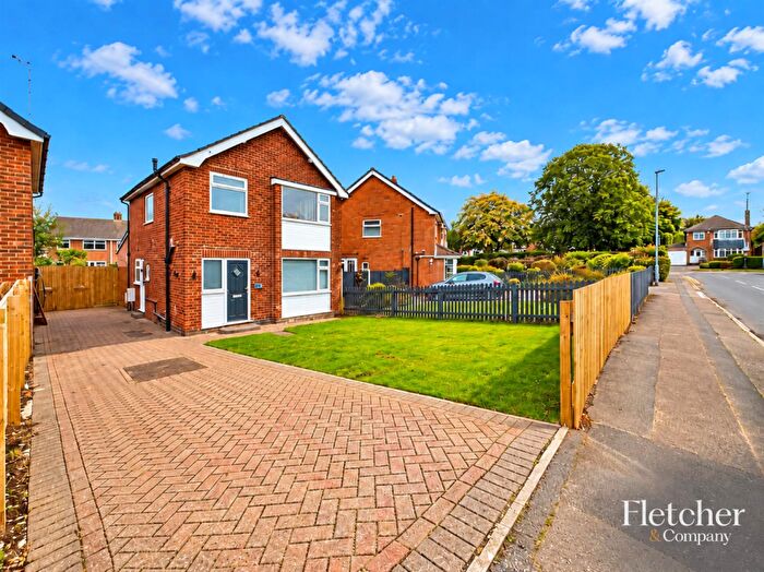 3 Bedroom Detached House To Rent In Beeley Close, Allestree, Derby, DE22