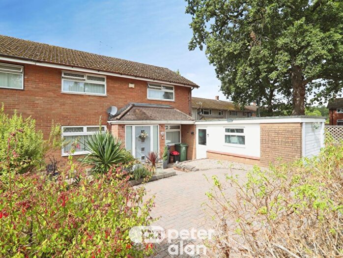 4 Bedroom Semi-Detached House For Sale In Llanyravon Way, Llanyravon, Cwmbran, NP44