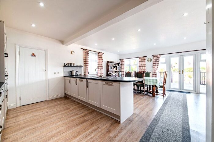 5 Bedroom Detached House For Sale In Malvina Avenue, Gravesend, Kent, DA12