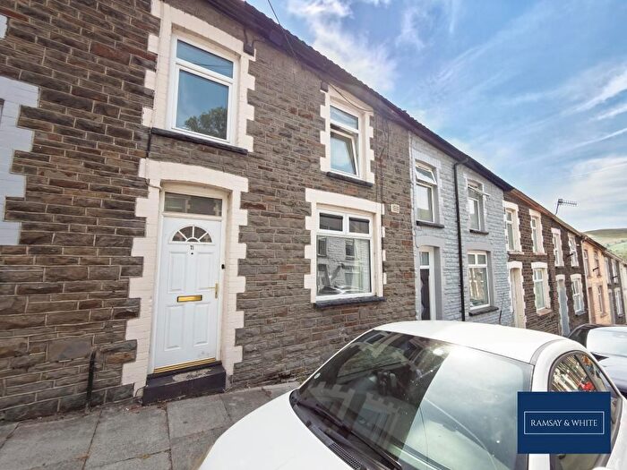 3 Bedroom Terraced House For Sale In Graig Street, Pontygwaith, Ferndale, Rhondda, CF43