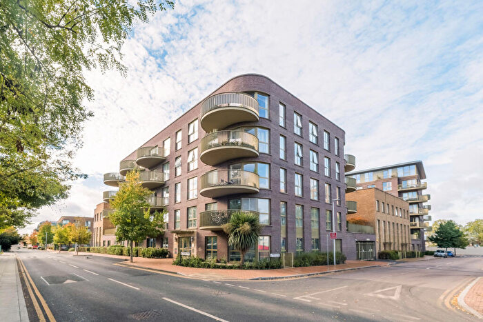 2 Bedroom Flat For Sale In Tudway Road, London, SE3