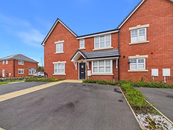 3 Bedroom Terraced House For Sale In Sandpiper Way, Cottam, PR4