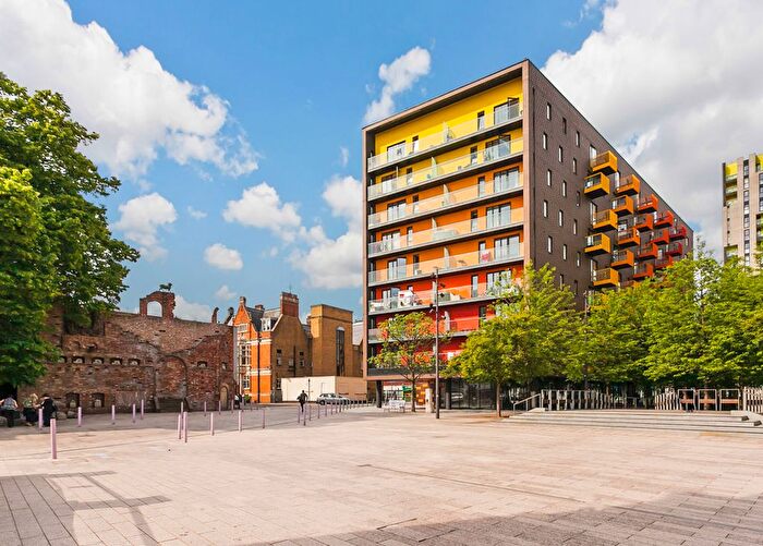 1 Bedroom Flat To Rent In Bath House, Barking, IG11