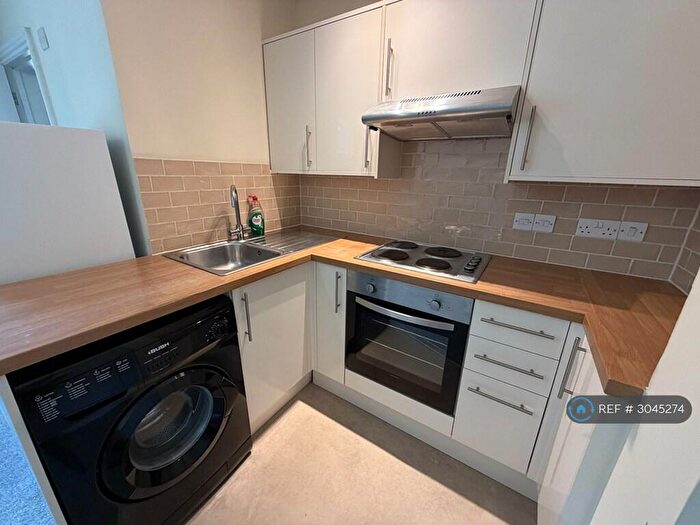 Studio To Rent In Westerham Road, Bournemouth, BH4
