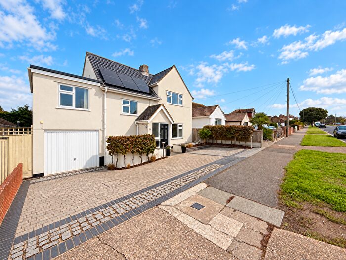 5 Bedroom Detached House For Sale In Botany Road, Broadstairs, CT10