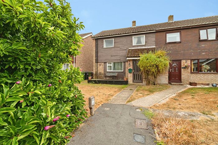 3 Bedroom Semi-Detached House For Sale In Beech Way, Dickleburgh, Diss, IP21