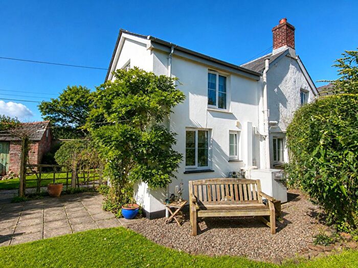 3 Bedroom Cottage For Sale In Whitstone, Holsworthy, Cornwall, EX22