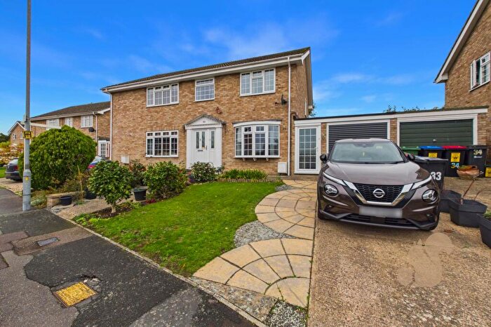 3 Bedroom Semi-Detached House For Sale In The Paddocks, Bures, CO8