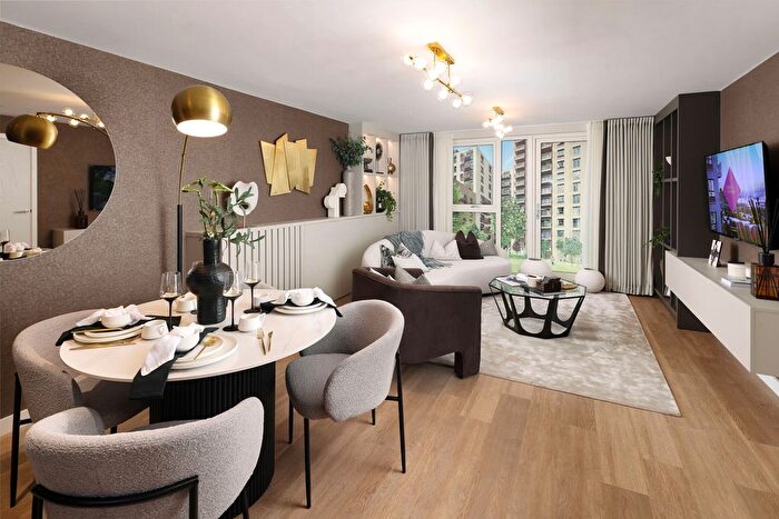 1 Bedroom Flat For Sale In "Peruzzi Residences" At Park View, Acton, W3
