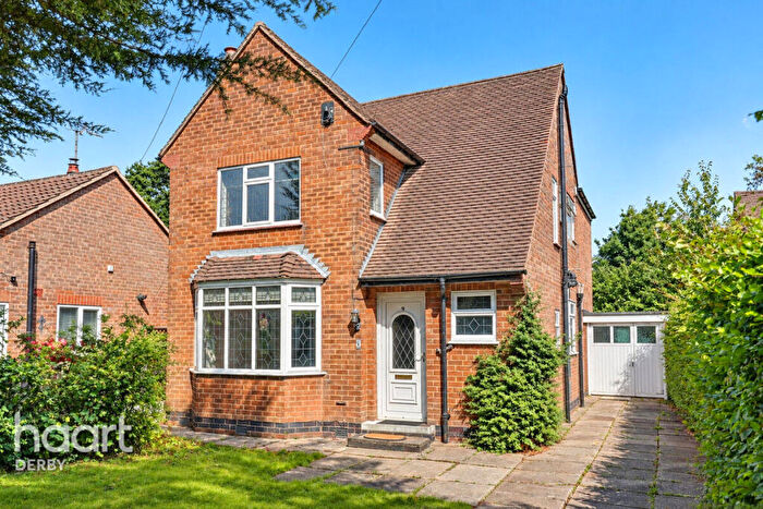 4 Bedroom Detached House For Sale In Rowley Lane, Littleover, DE23