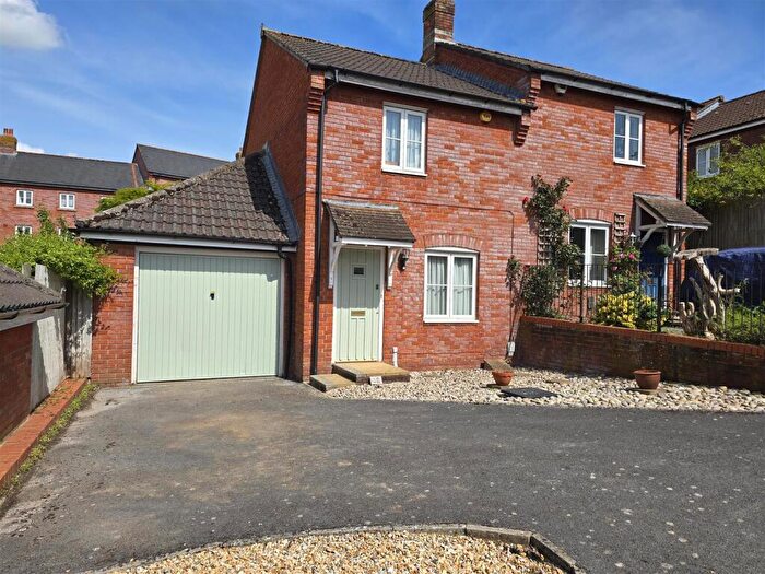 2 Bedroom Semi-Detached House For Sale In Honeymead Lane, Sturminster Newton, DT10